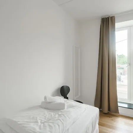 Fantastic 2-bed W Balcony Apartmán Odense